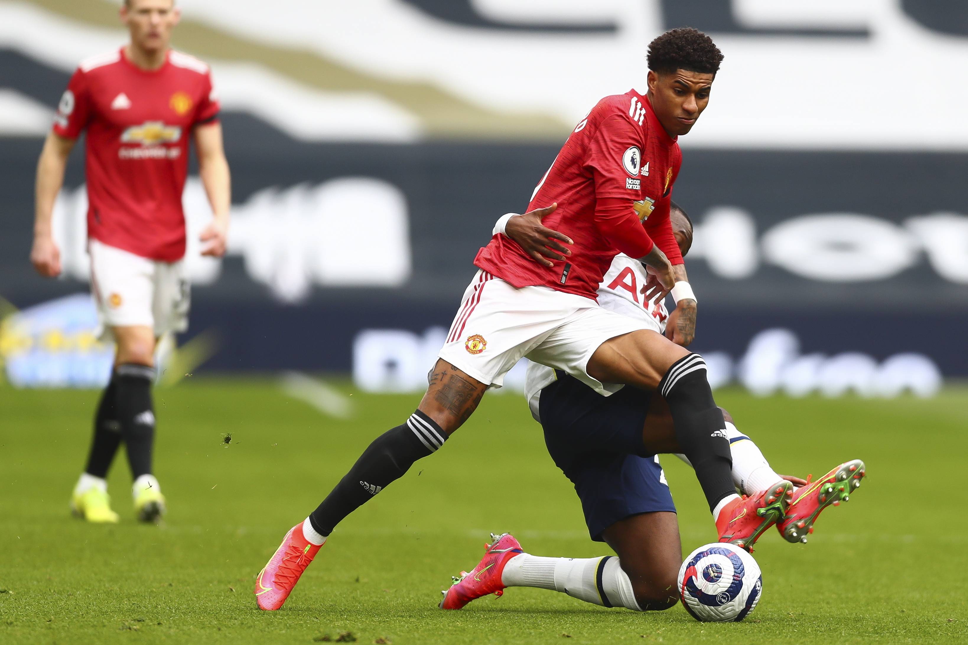 博格巴和C 博格巴和C